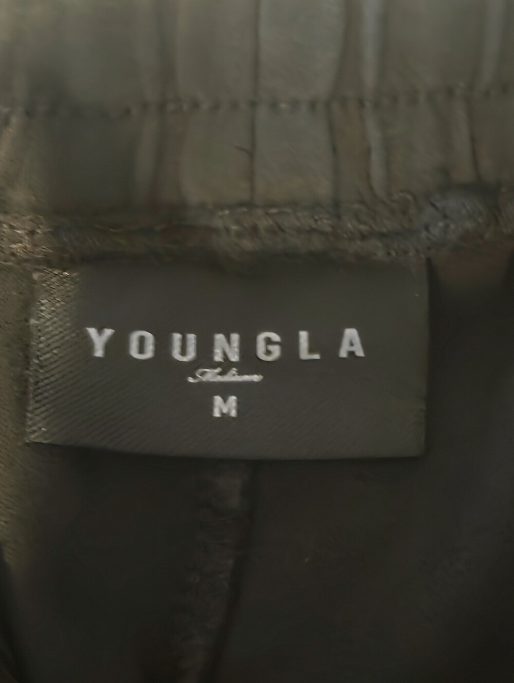 YoungLA Black Jogger Sweatpants with Subtle Script Logo Size Medium - Picture 4 of 4